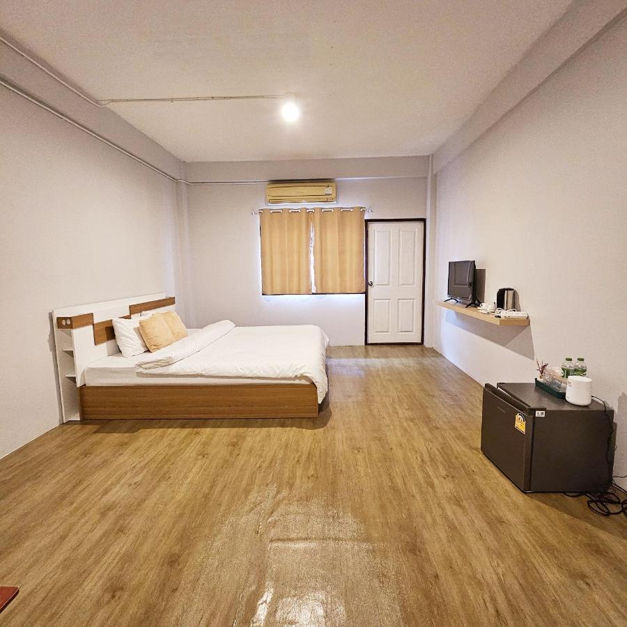 Kaneang Apartment-กันเองอพาร์ทเมนท์ Джомтиен Бийч Екстериор снимка